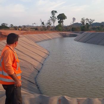 Instalao de Geomembrana PEAD